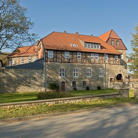 Отель Burg Warberg Экстерьер фото